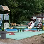 Campsite Zecamping 3 Anime Pet Friendly Familial Piscine Chauffee *