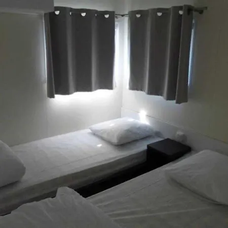 3 Etoiles - Ccaa0ib Campsite *