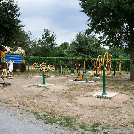 Κάμπινγκ Zecamping 3 Anime Pet Friendly Familial Piscine Chauffee