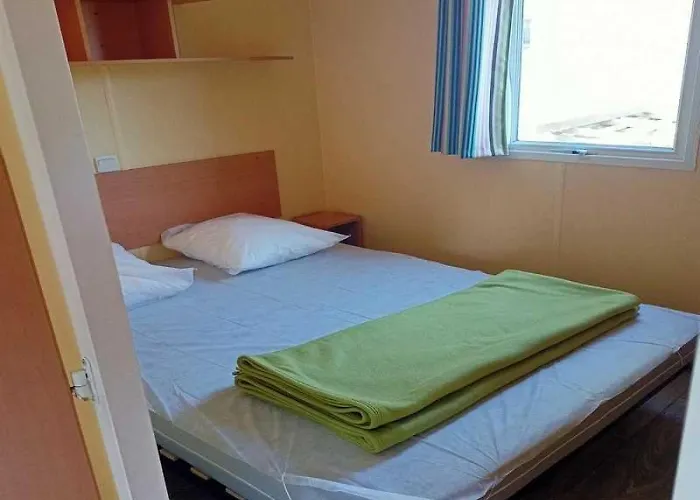 Campsite Zecamping 3 Anime Pet Friendly Familial Piscine Chauffee *